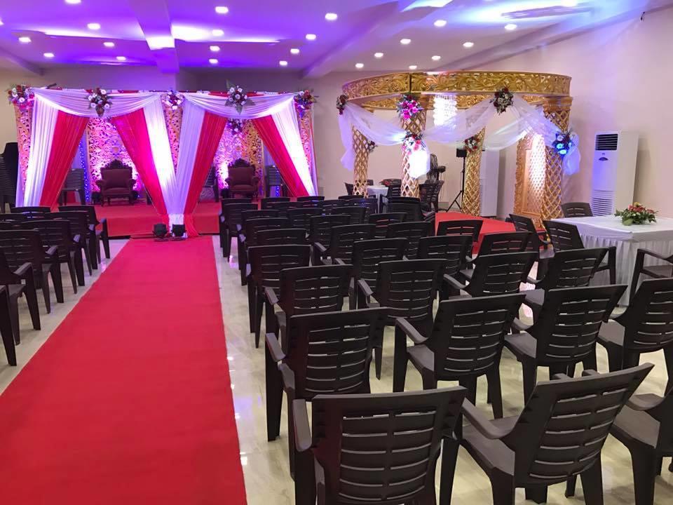 Royale Inn Vapi Exterior photo
